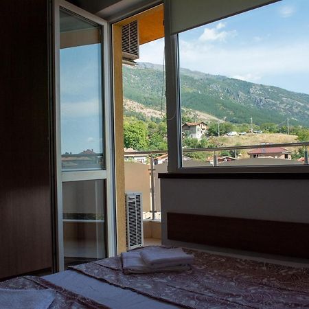 Central Apartment Mountain View كارلوفو المظهر الخارجي الصورة