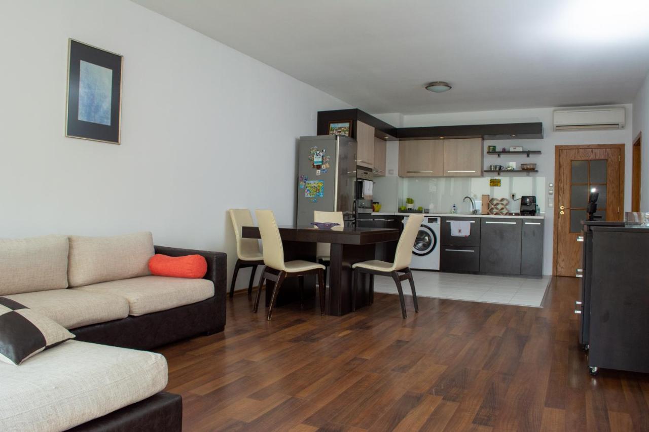 Central Apartment Mountain View كارلوفو المظهر الخارجي الصورة
